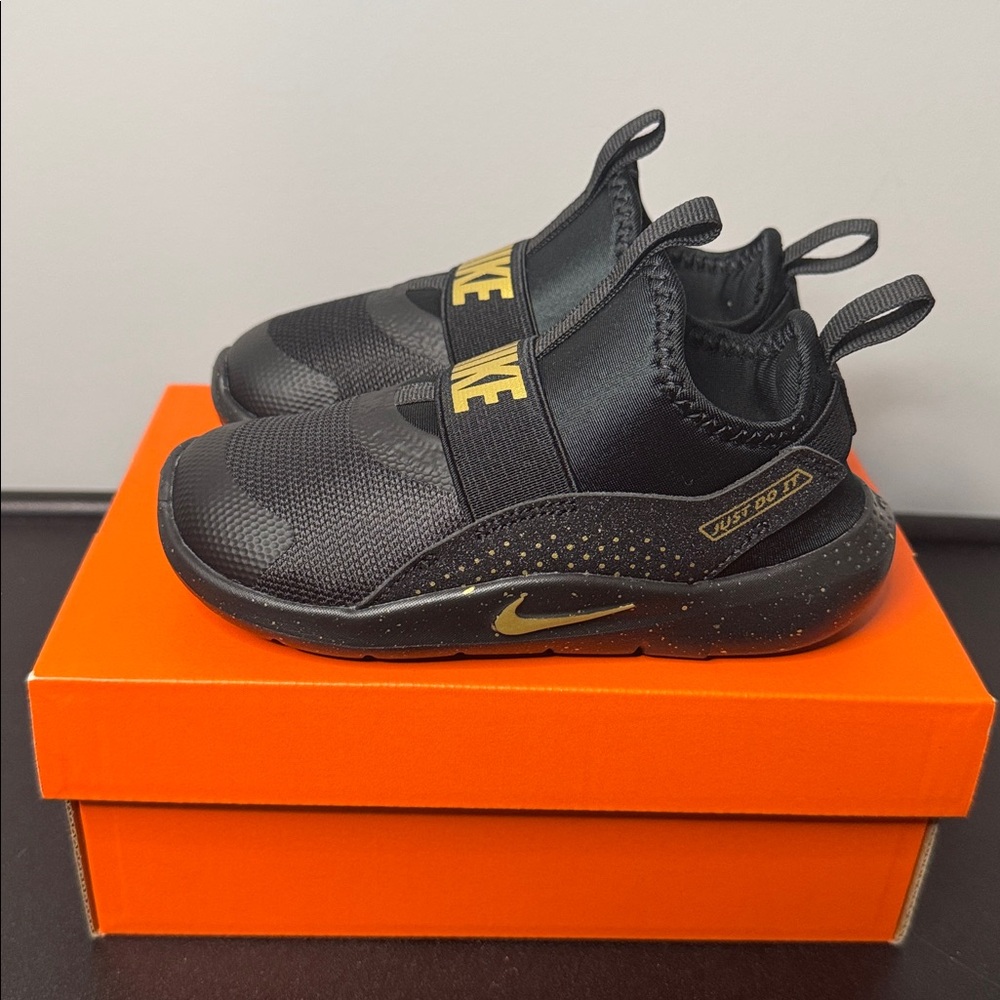 Nike Flex Runner Black Metallic Gold Slip-On Sneakers Toddler Size 9C New NIB